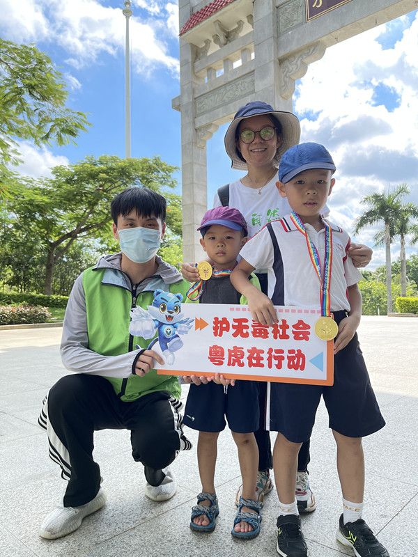 三鄉(xiāng)鎮(zhèn)開展“禁毒不停歇，人生不‘毒’行”宣傳活動(dòng)照片4.jpg