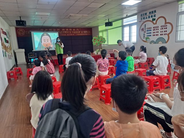 三鄉(xiāng)鎮(zhèn)開展“幸福閱讀樹，禁毒齊守護(hù)”宣傳活動(dòng)圖片1.jpg