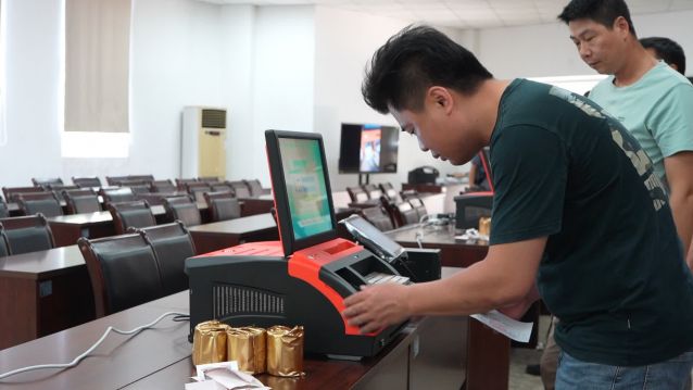 2023.6.6-銷售終端機(jī)煥新升級！中山體彩實(shí)體店迎來新“動(dòng)能”  (2).jpg